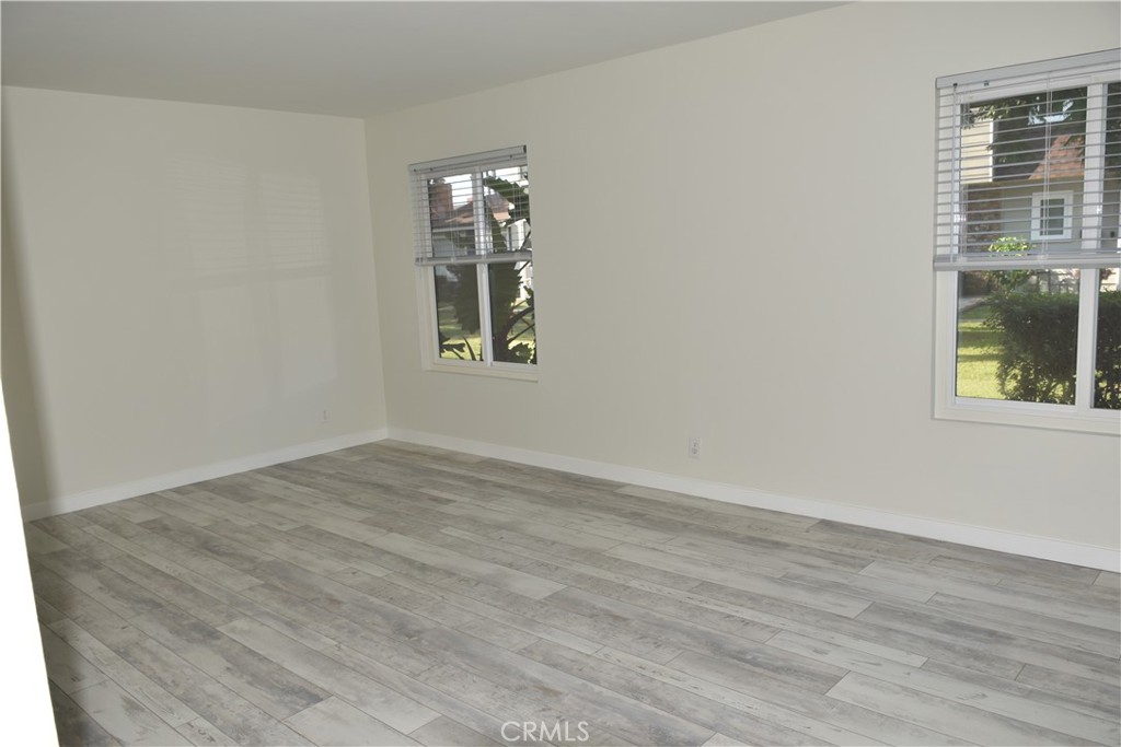 MLS #OC25177219 image #6