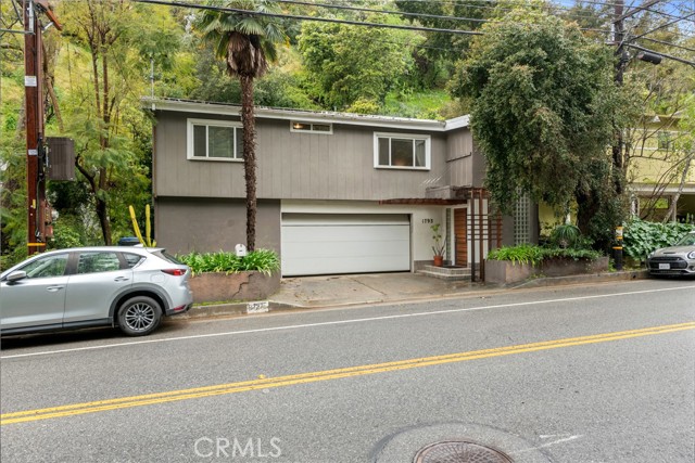 MLS #OC25177337 image #24