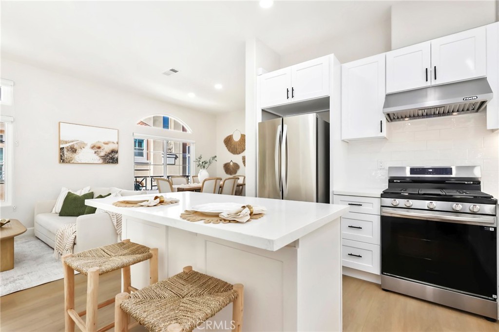 MLS #OC25177599 image #15