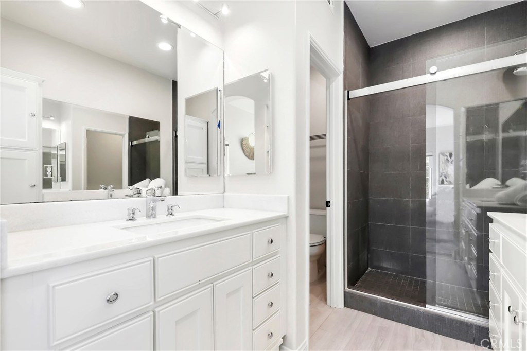 MLS #OC25177599 image #19