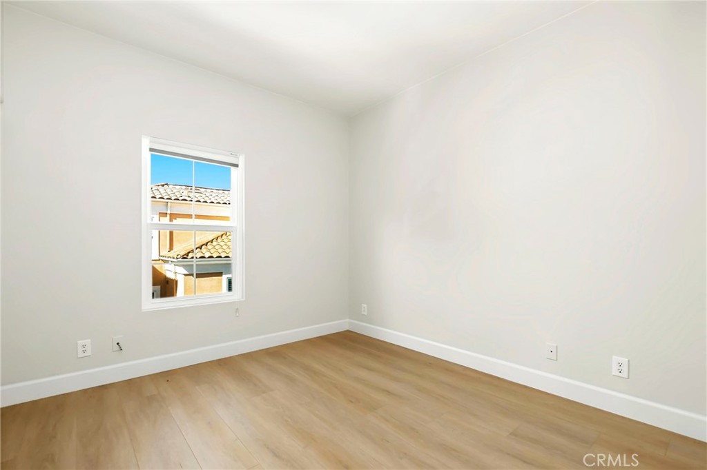 MLS #OC25177599 image #25