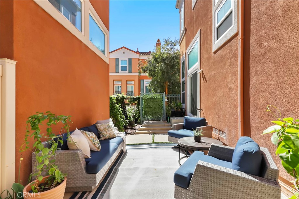 MLS #OC25177599 image #31