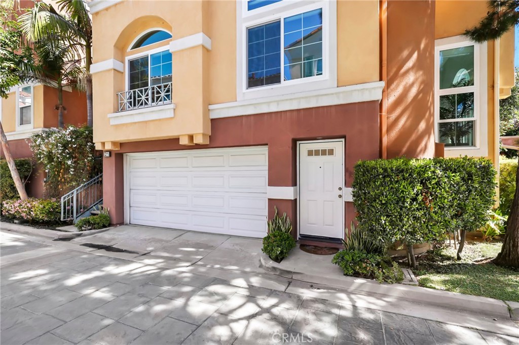 MLS #OC25177599 image #32