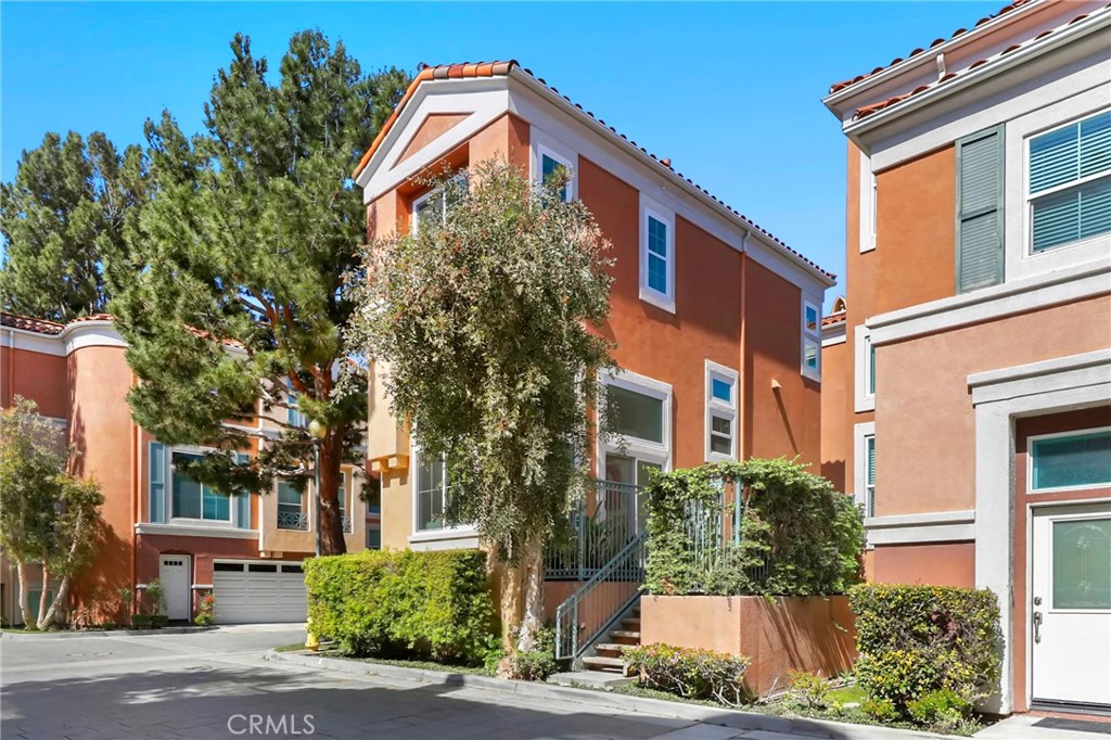 MLS #OC25177599 image #34