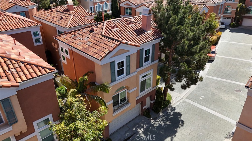 MLS #OC25177599 image #37