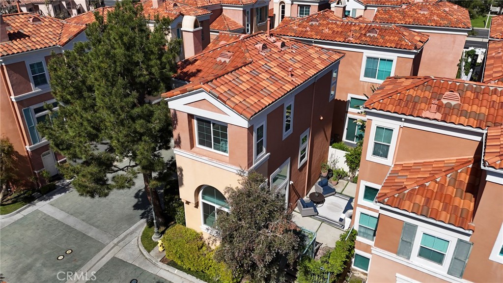 MLS #OC25177599 image #38