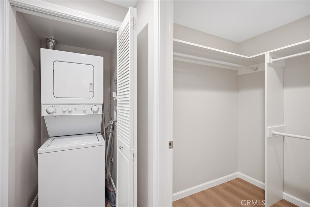 MLS #OC25177606 image #28