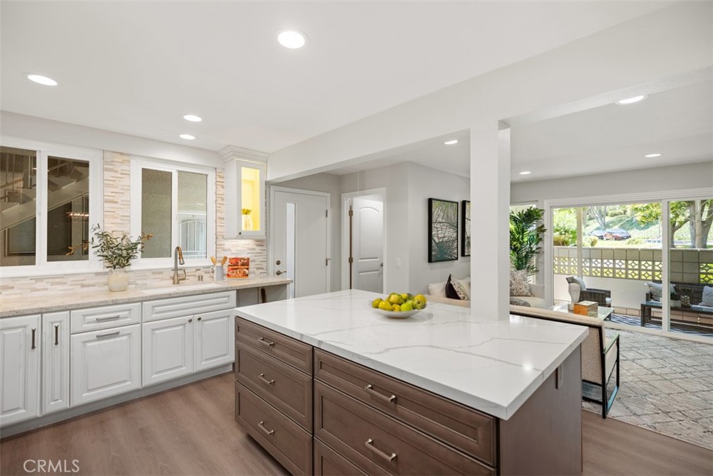 MLS #OC25177606 image #7