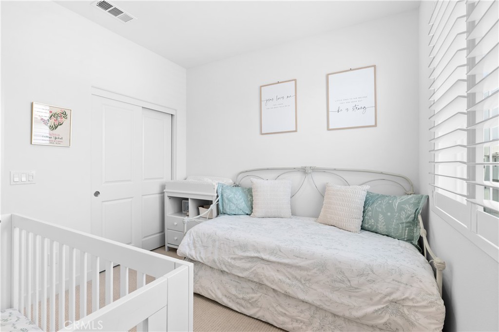 MLS #OC25177708 image #15