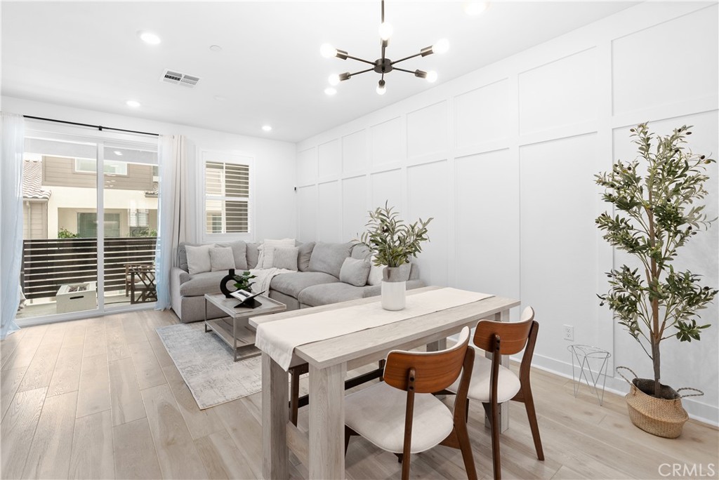 MLS #OC25177708 image #4