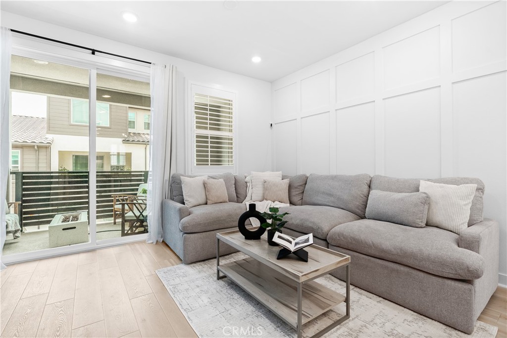 MLS #OC25177708 image #7