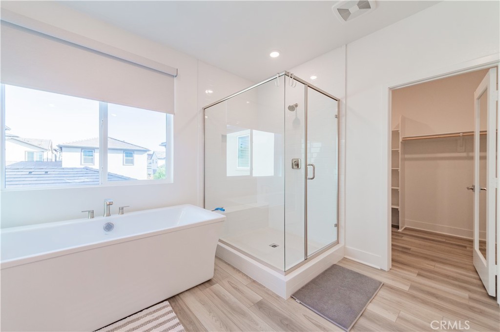 MLS #OC25177781 image #17