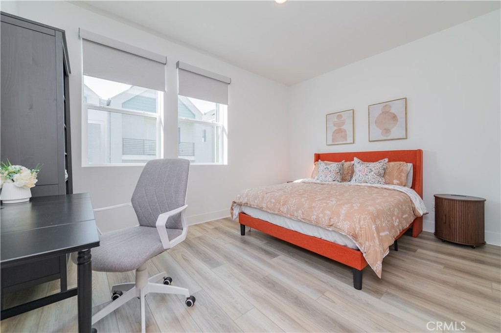 MLS #OC25177781 image #21