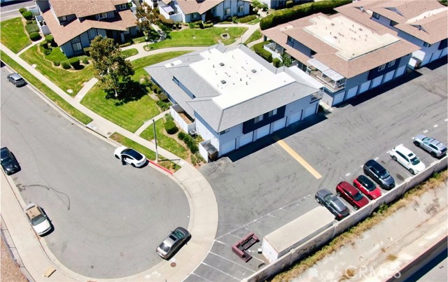 MLS #OC25177837 image #12