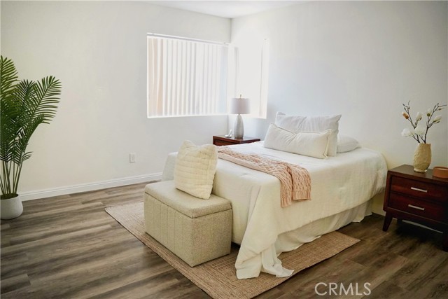 MLS #OC25177837 image #4