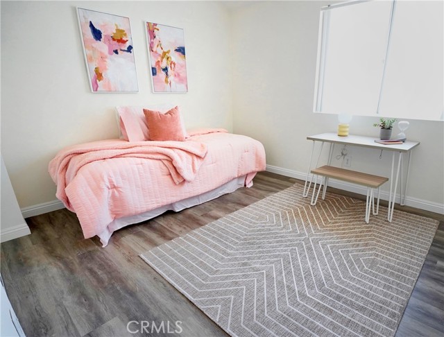 MLS #OC25177837 image #5