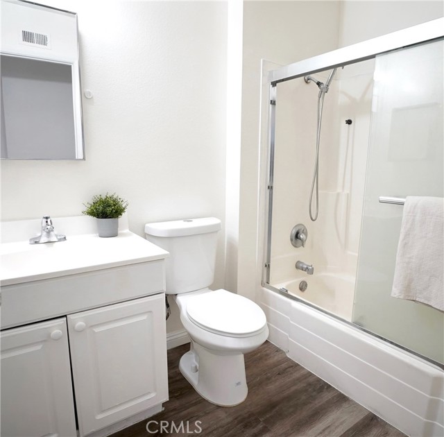 MLS #OC25177837 image #7