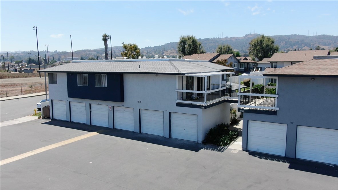 MLS #OC25177837 image #8