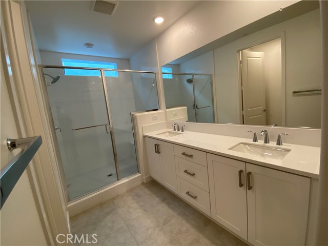 MLS #OC25177902 image #13