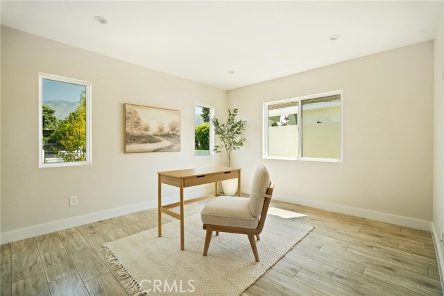 MLS #OC25177936 image #16