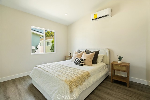 MLS #OC25177936 image #26