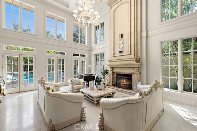 MLS #OC25177950 image #10