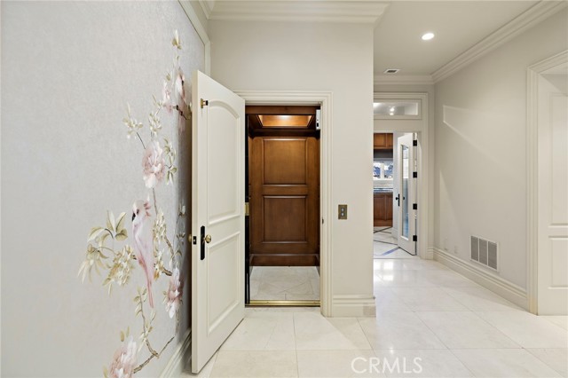 MLS #OC25177950 image #13