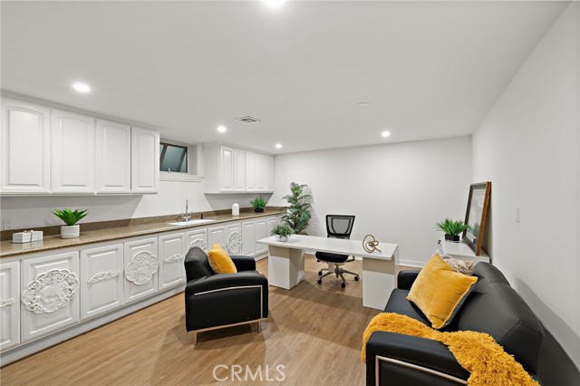 MLS #OC25177950 image #33