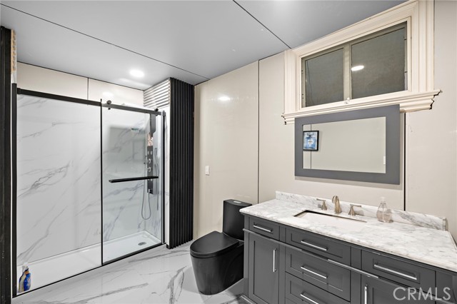 MLS #OC25177950 image #38