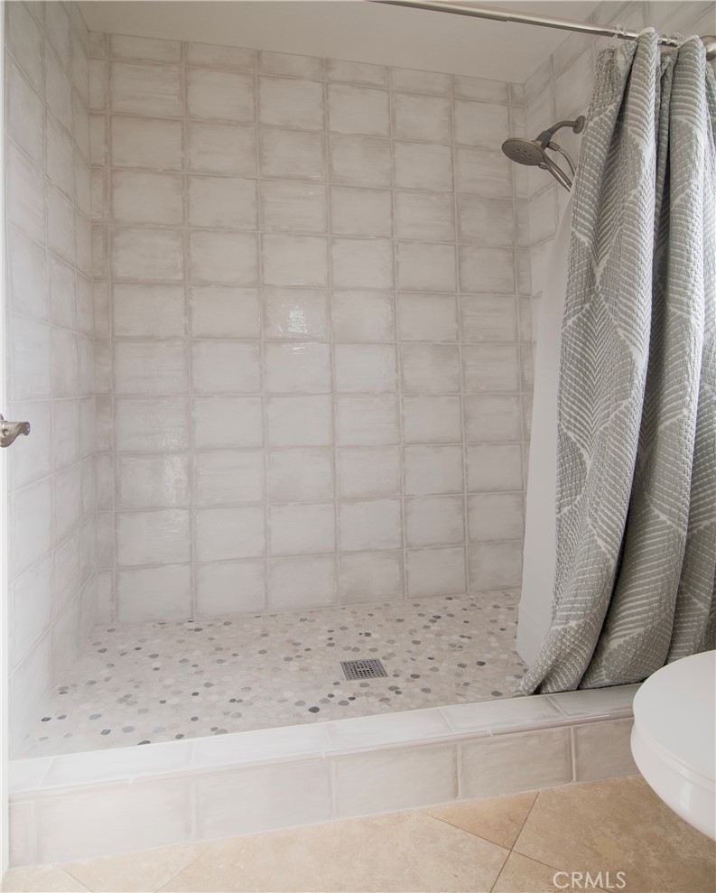 MLS #OC25178174 image #16