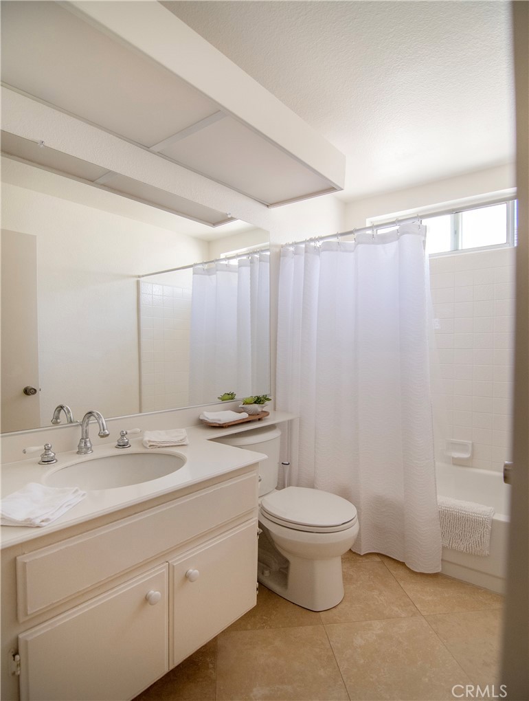 MLS #OC25178174 image #18