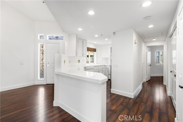 MLS #OC25178232 image #23