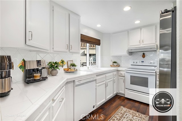 MLS #OC25178232 image #28