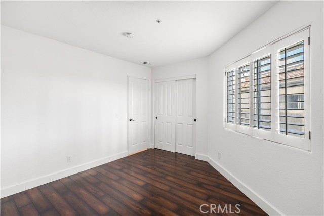 MLS #OC25178232 image #40