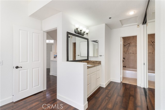 MLS #OC25178232 image #50