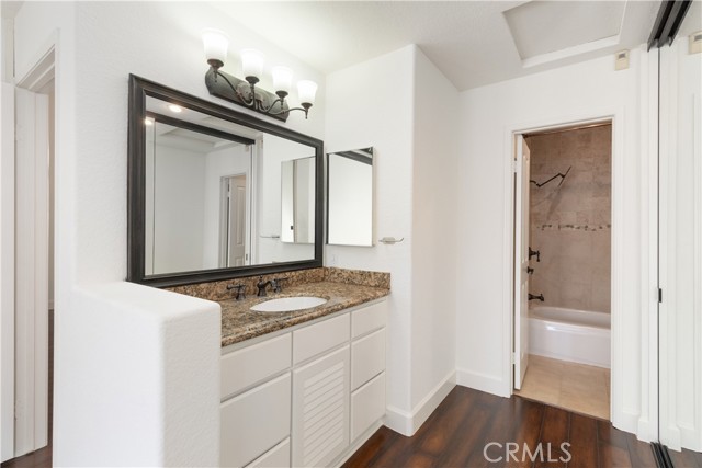 MLS #OC25178232 image #51