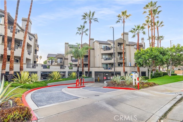 MLS #OC25178232 image #65