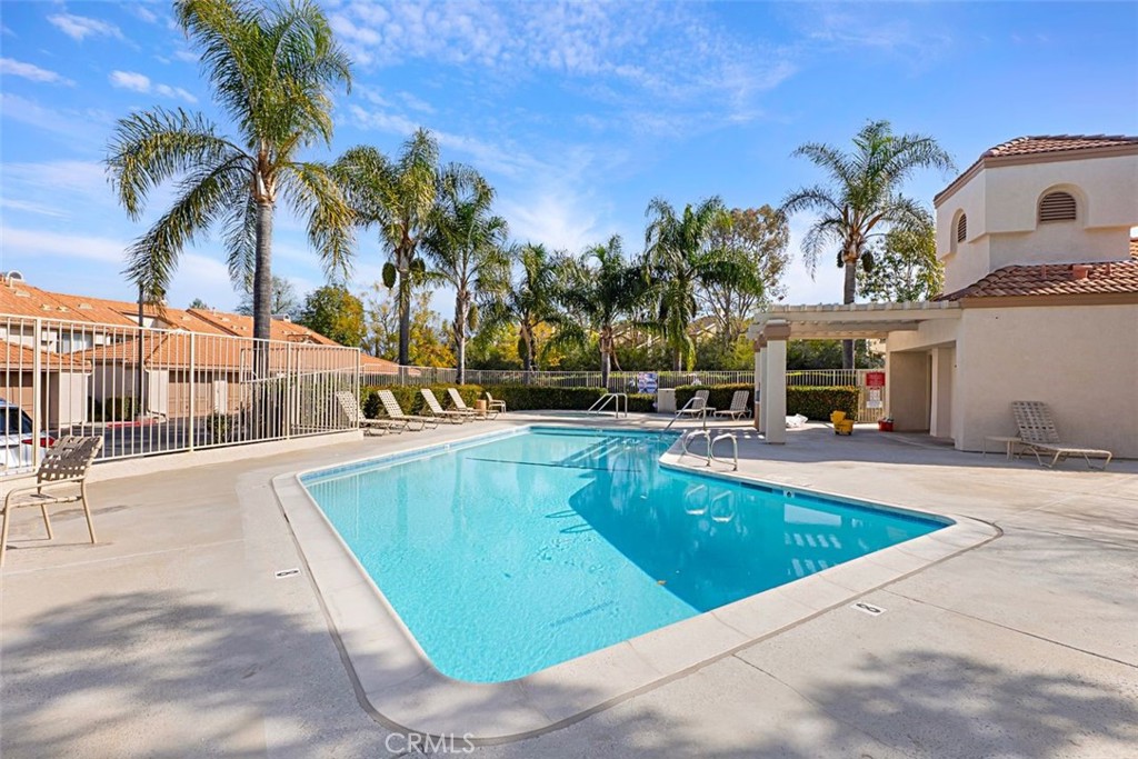 MLS #OC25178299 image #27