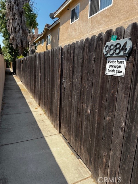 MLS #OC25178618 image #17