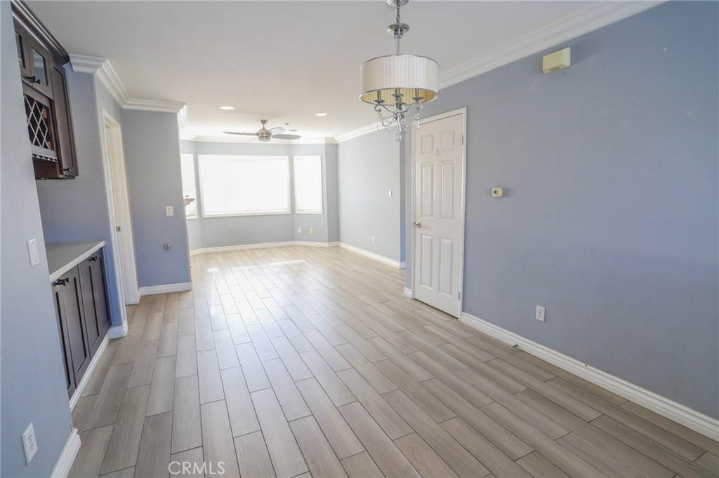 MLS #OC25178618 image #2