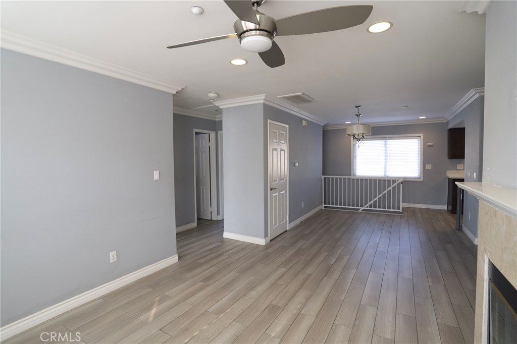 MLS #OC25178618 image #5