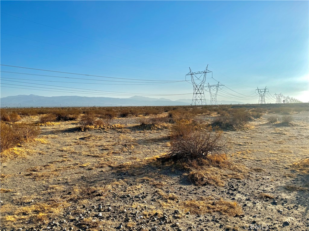 MLS #OC25178630 image #3