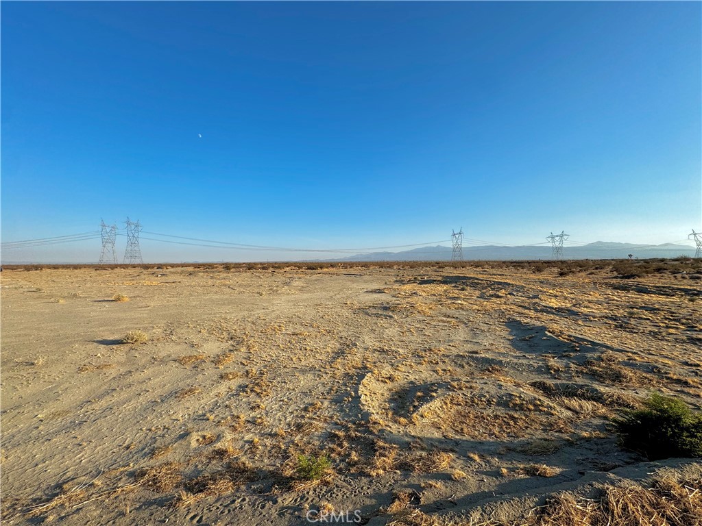 MLS #OC25178630 image #4