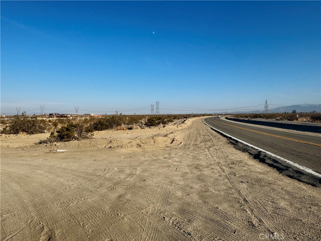 MLS #OC25178630 image #6