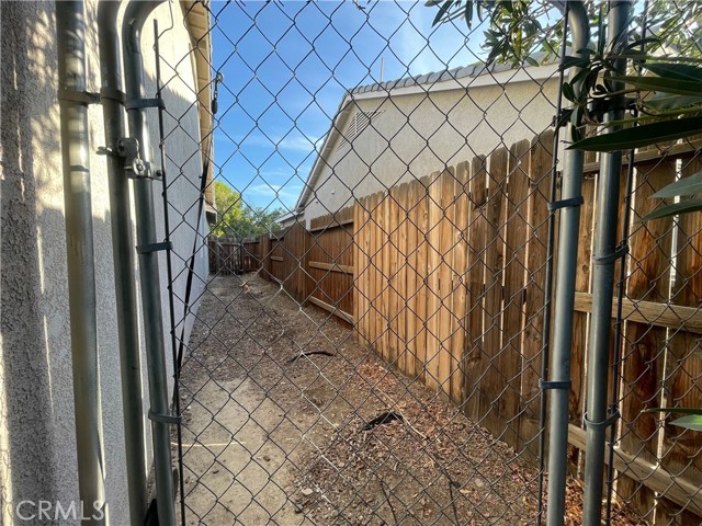 MLS #OC25178642 image #26