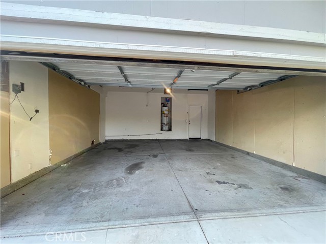 MLS #OC25178642 image #29