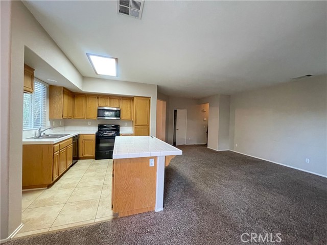 MLS #OC25178642 image #5
