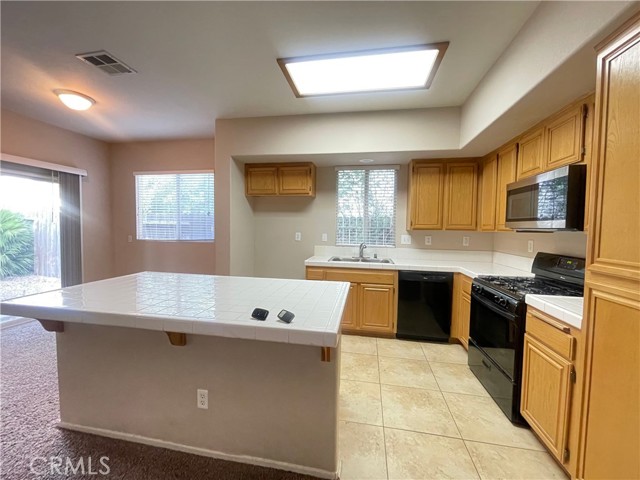 MLS #OC25178642 image #7