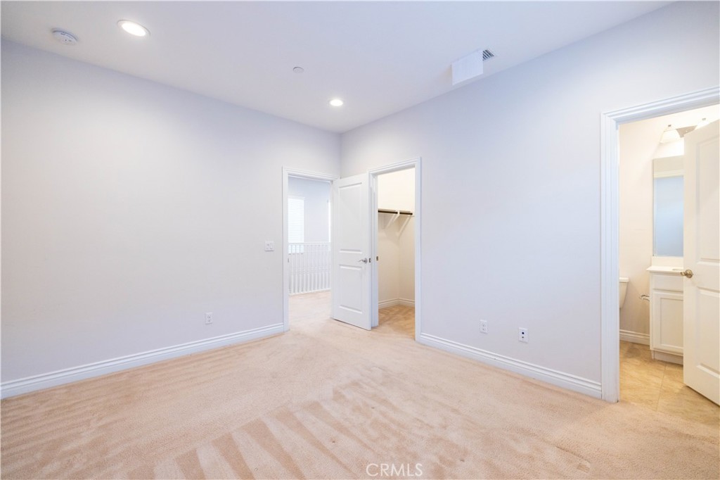 MLS #OC25178818 image #31