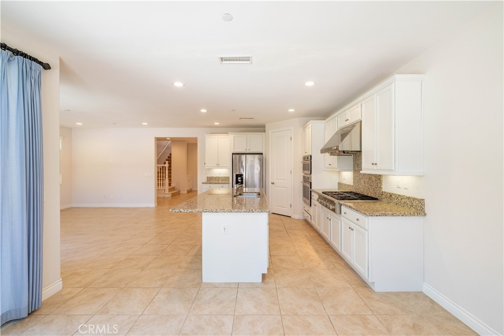 MLS #OC25178818 image #6